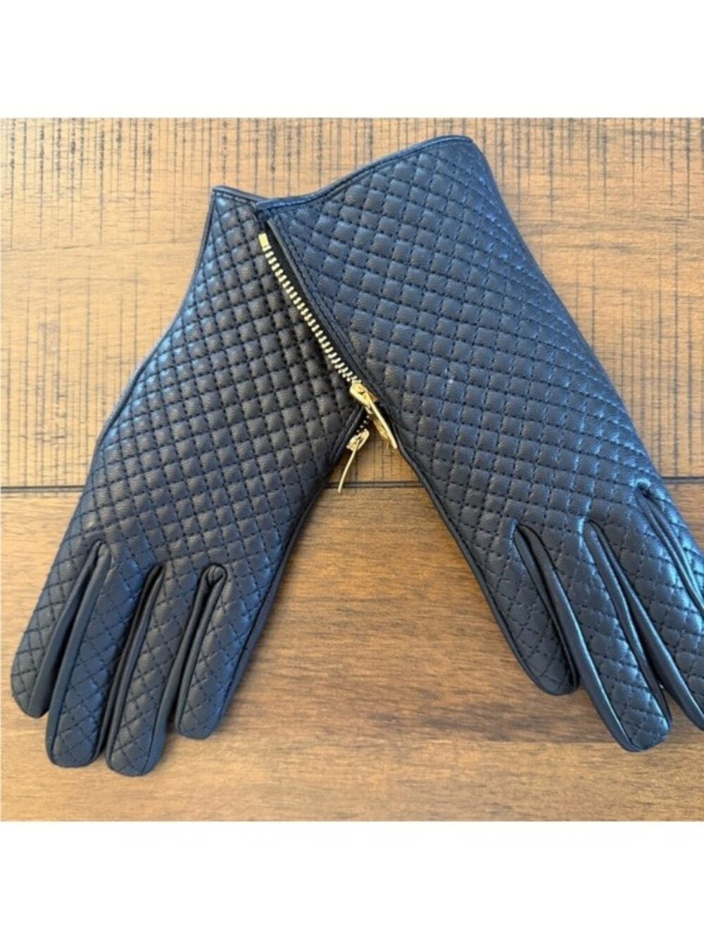Vera Bradley Black Leather Gloves S/M Quilted Zip Wool Lined 22615-481 NWT